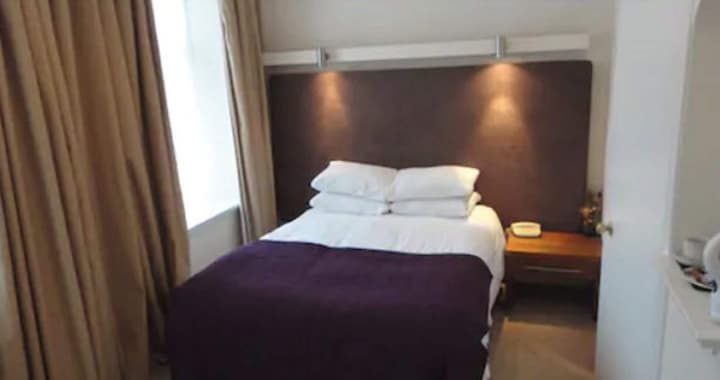 Sandyford Hotel
