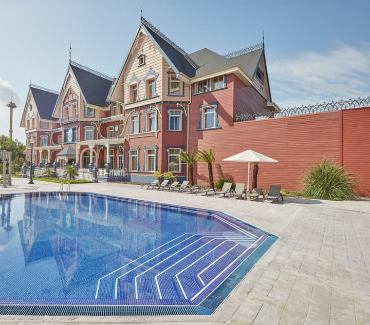 PortAventura Hotel Lucy's Mansion -Includes unlimited access & Express wristband to PortAventura Park & Ferrari Land