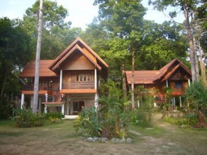 Joy Bungalow