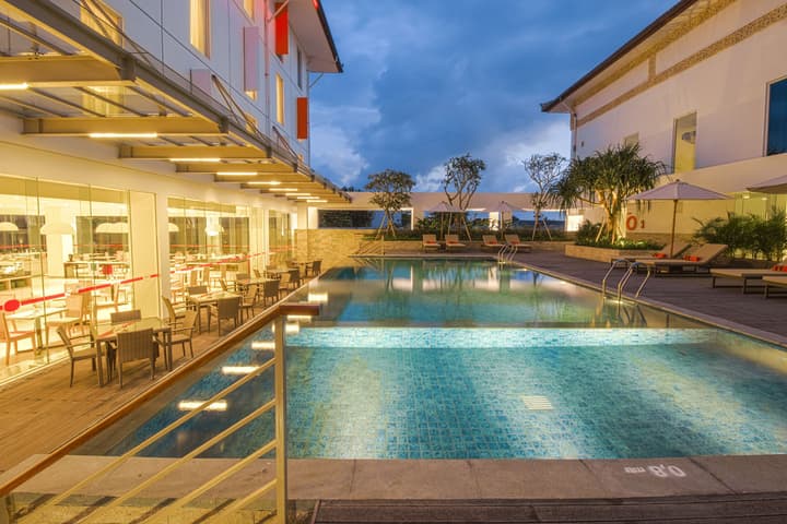 HARRIS Hotel & Conventions Denpasar Bali