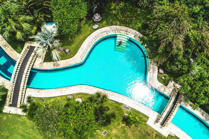 The Cakra Hotel