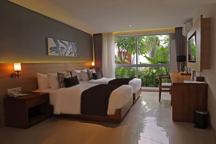 The Cakra Hotel