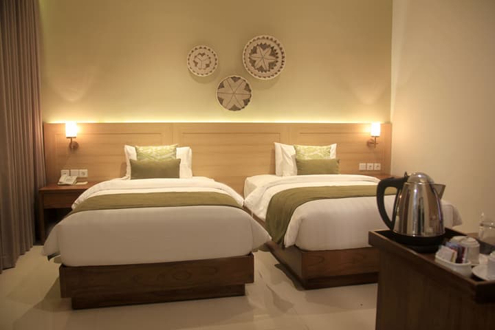 The Cakra Hotel