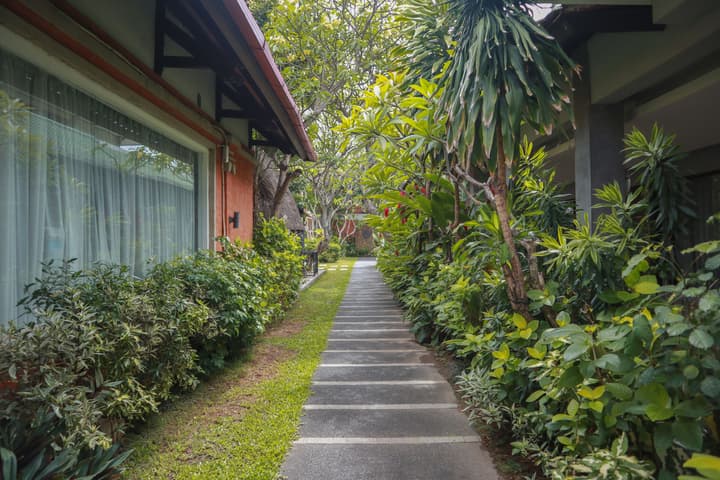 The Cakra Hotel