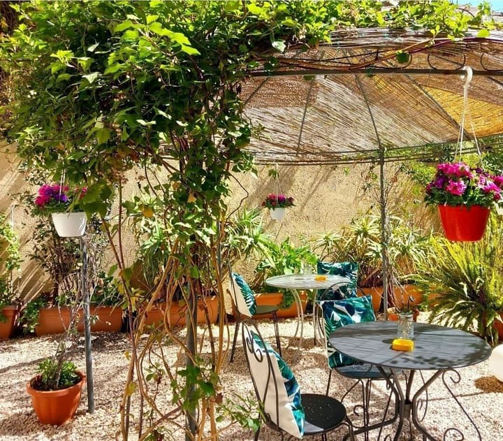 B&B Rosangela