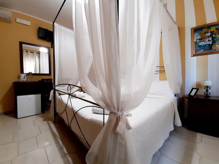 B&B Rosangela