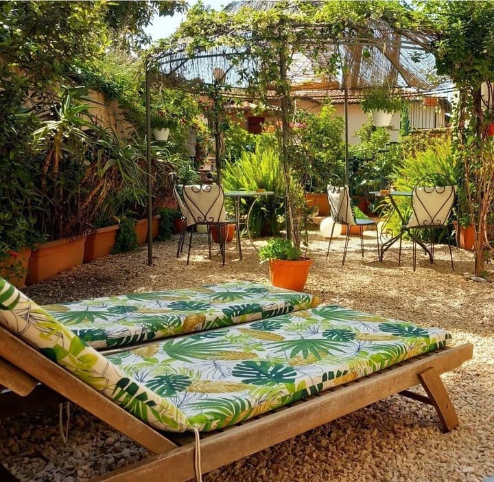 B&B Rosangela