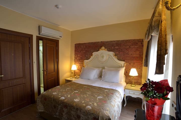 By Murat Royal Hotels