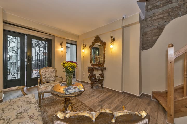 By Murat Royal Hotels