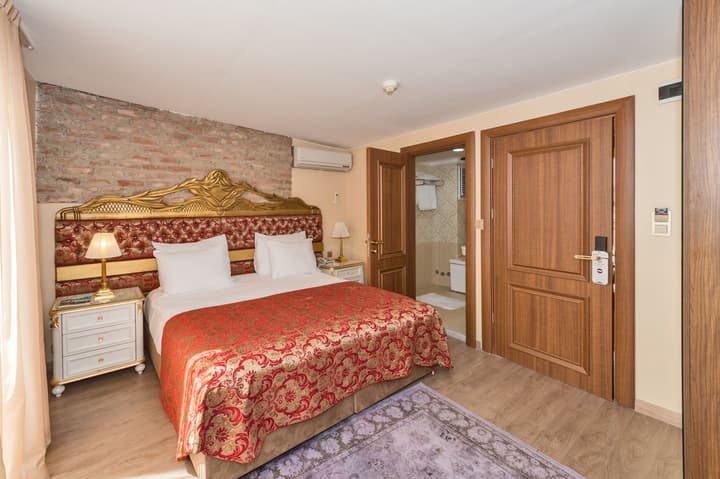 By Murat Royal Hotels