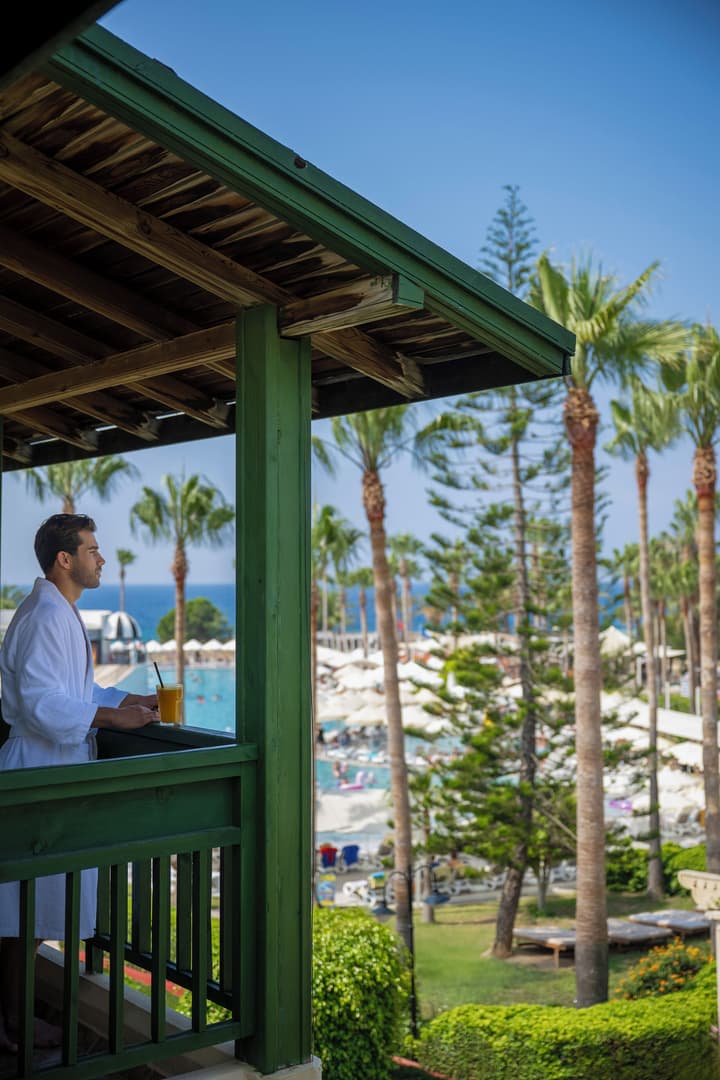 Oz Hotels İncekum Beach Resort