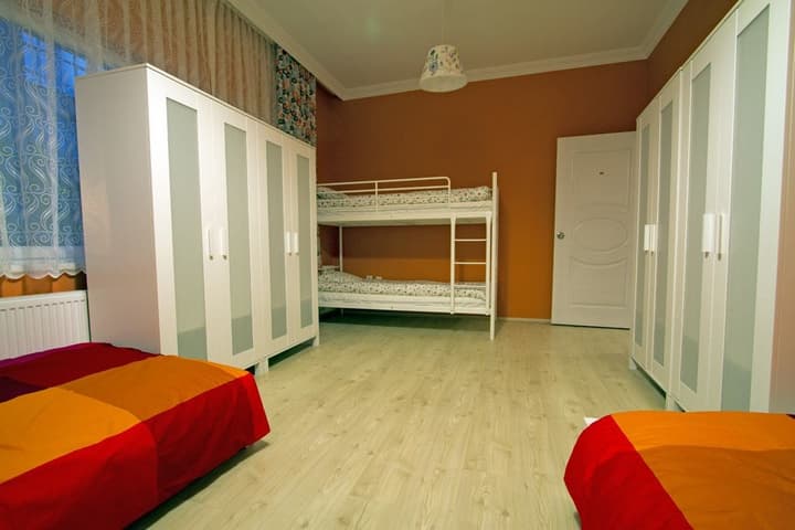 Deeps Hostel