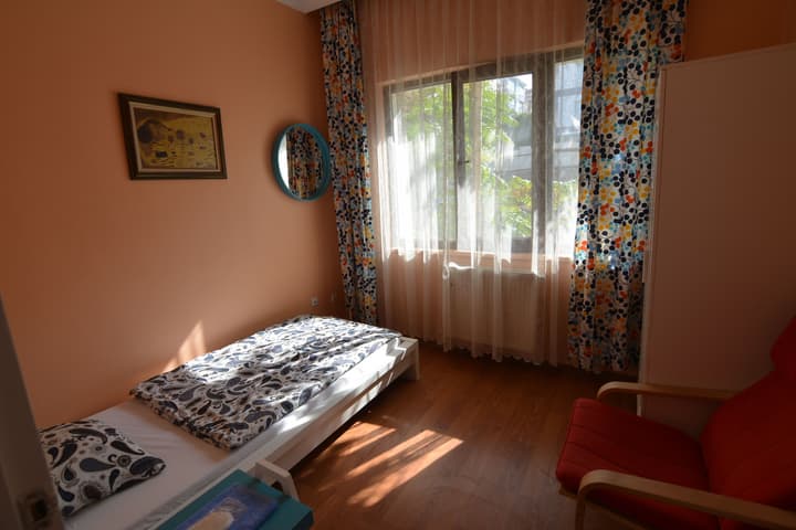 Deeps Hostel