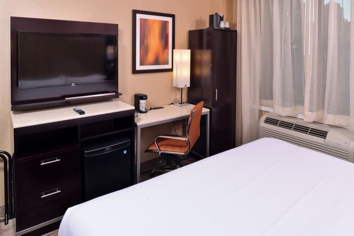 Holiday Inn New York City - Times Square by IHG