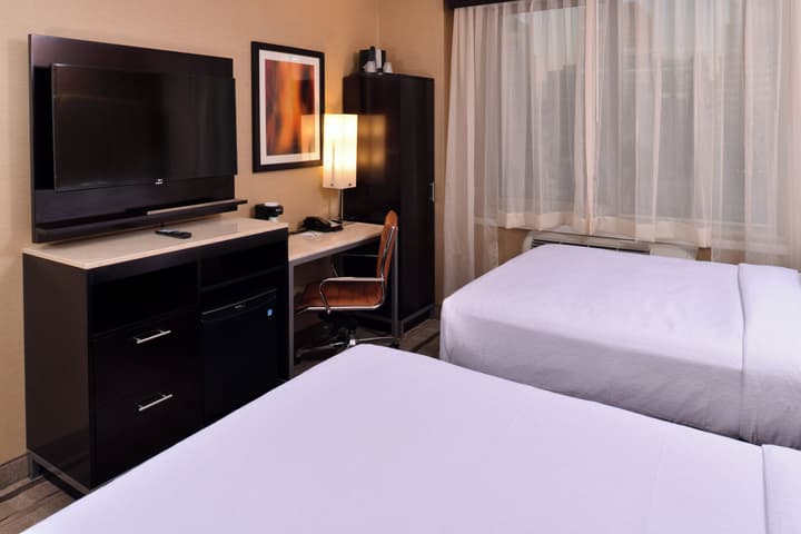 Holiday Inn New York City - Times Square by IHG