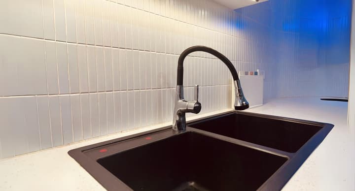 Lanha Hotel-Homestay