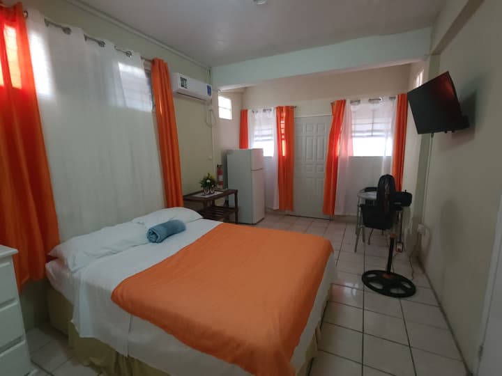Hilltop View Guesthouse