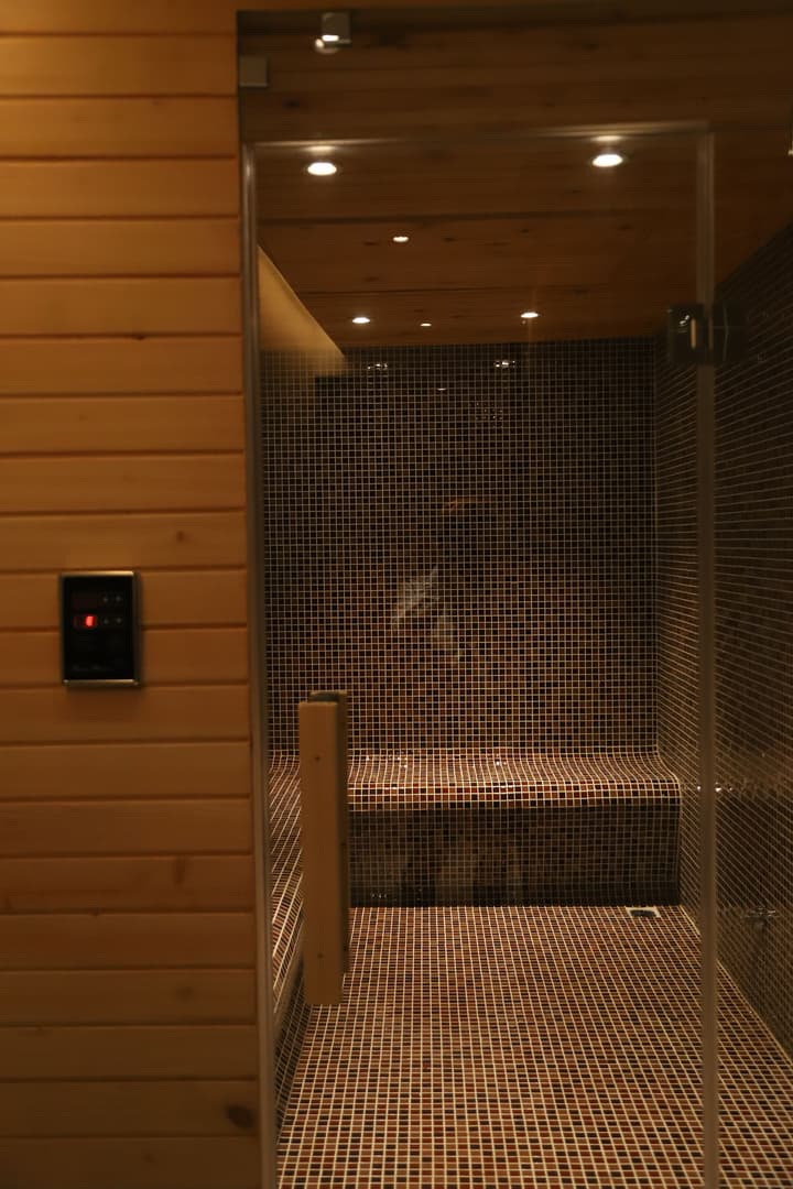 Charmant Suites a Boutique Hotel Can Tho