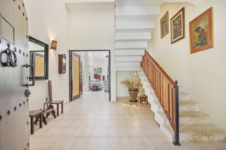 4-BR Pool Villa - Garden & Beach Access