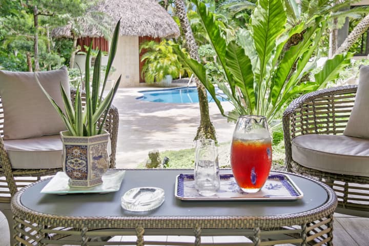 4-BR Pool Villa - Garden & Beach Access