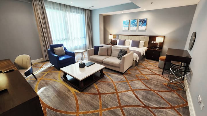 Sherao Hotel Doha - Next to National Museum of Qatar & Metro