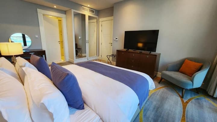 Sherao Hotel Doha - Next to National Museum of Qatar & Metro