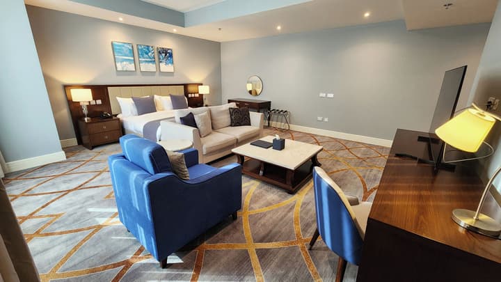Sherao Hotel Doha - Next to National Museum of Qatar & Metro