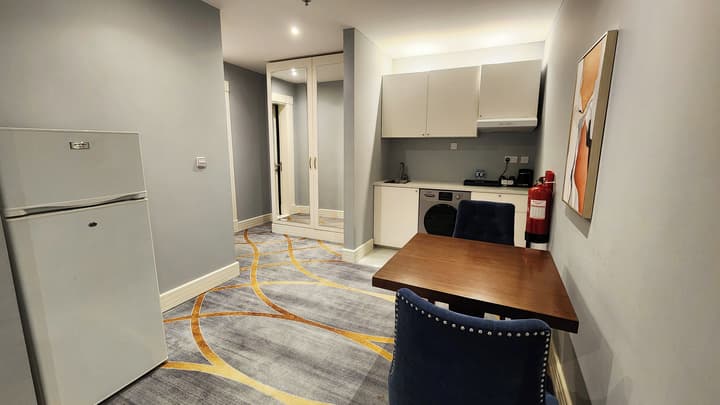Sherao Hotel Doha - Next to National Museum of Qatar & Metro