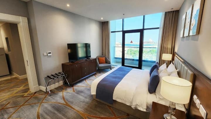 Sherao Hotel Doha - Next to National Museum of Qatar & Metro