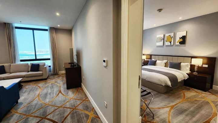 Sherao Hotel Doha - Next to National Museum of Qatar & Metro