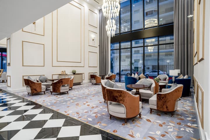 Sherao Hotel Doha - Next to National Museum of Qatar & Metro