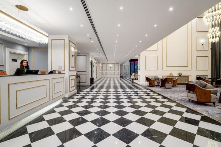 Sherao Hotel Doha - Next to National Museum of Qatar & Metro