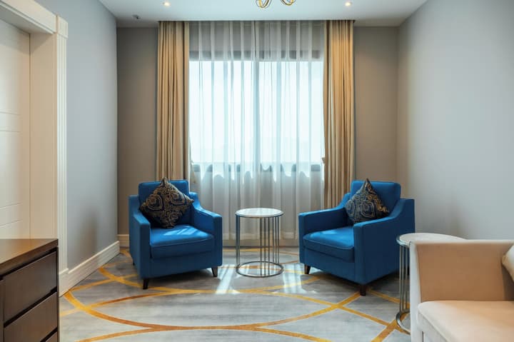 Sherao Hotel Doha - Next to National Museum of Qatar & Metro