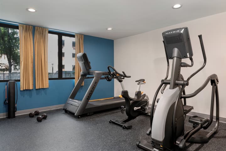 Holiday Inn Express & Suites Bronx - Barnabas area by IHG