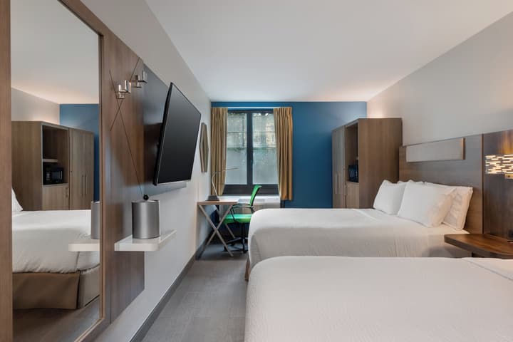 Holiday Inn Express & Suites Bronx - Barnabas area by IHG