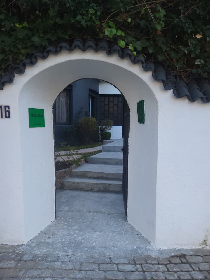 VILLA ADAM