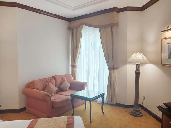Knight Castle Hotel
