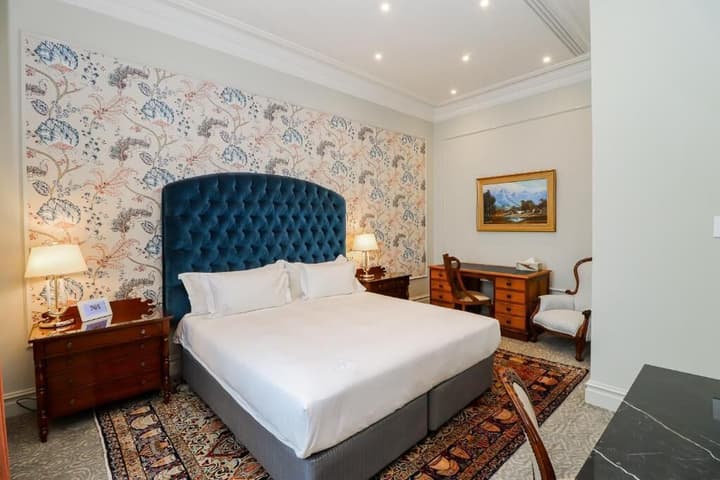 The Monarch Hotel