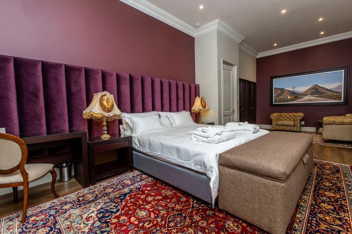 The Monarch Hotel