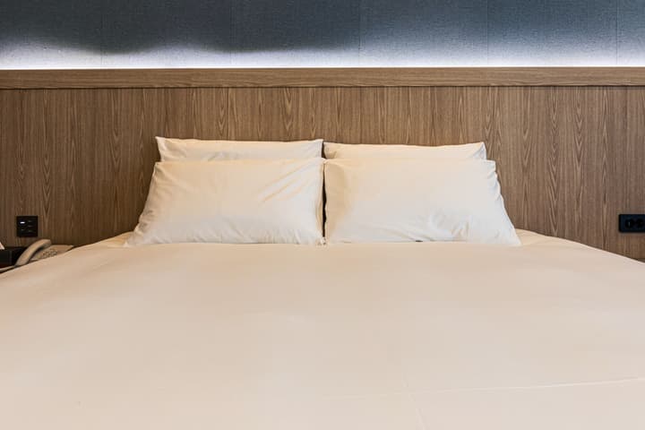 JeJu Bolton Hotel