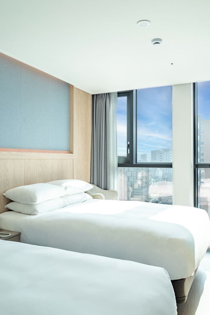 JeJu Bolton Hotel
