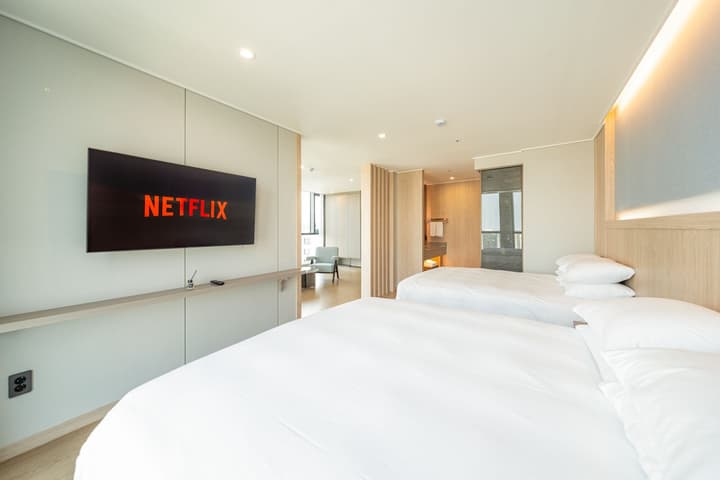 JeJu Bolton Hotel