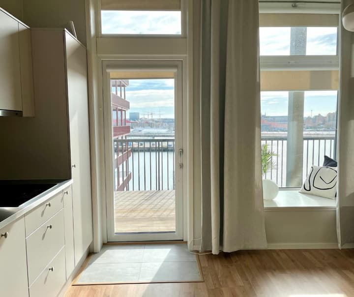 Waterfront Cabins Studio Apartments