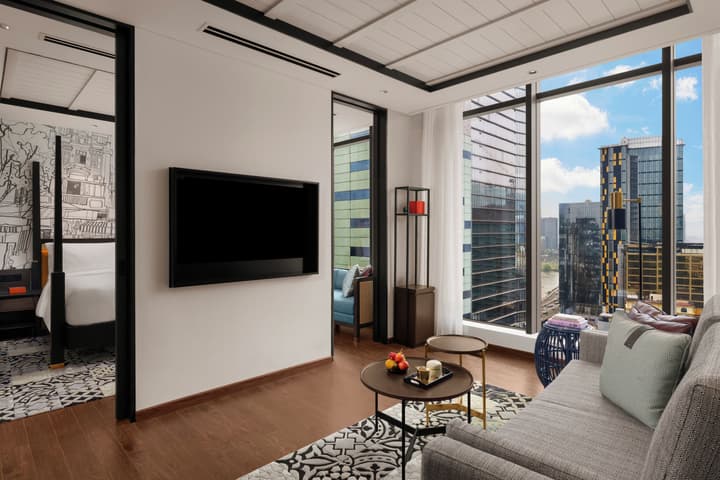 Hotel Indigo Saigon The City by IHG
