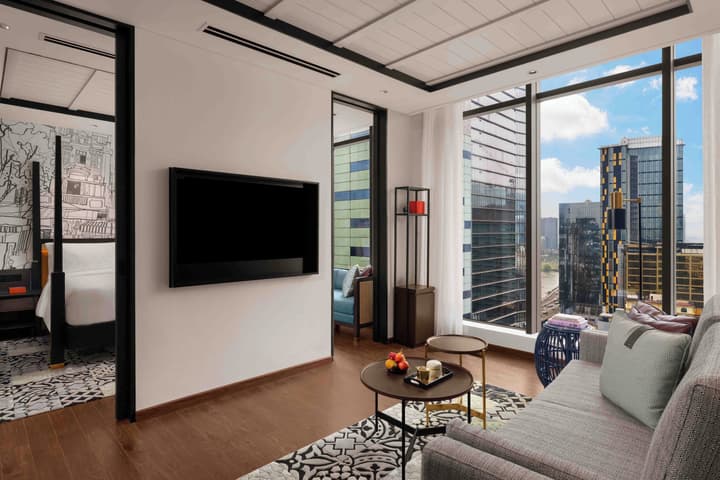 Hotel Indigo Saigon The City by IHG