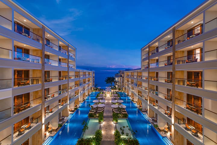 Henann Premier Coast Resort