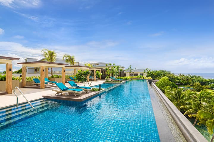 Henann Premier Coast Resort