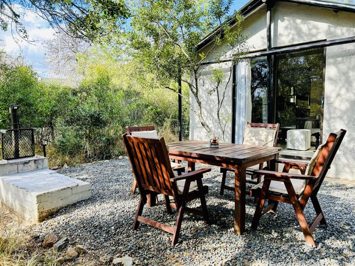 Leadwood Tree Safari Lodge