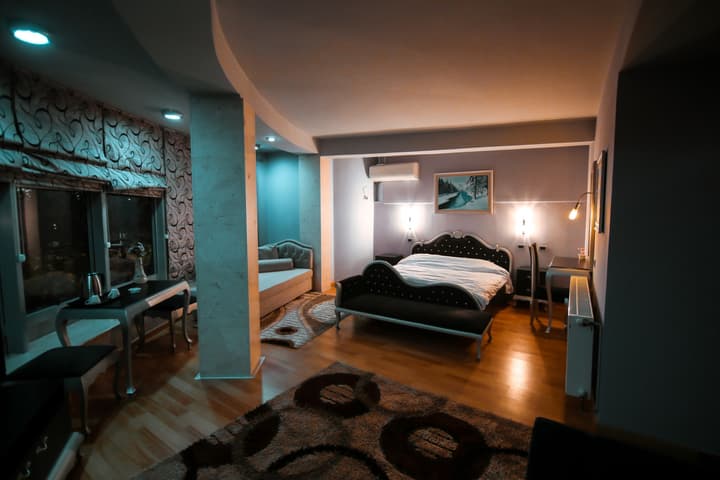 Hotel Kocibelli Pool SPA