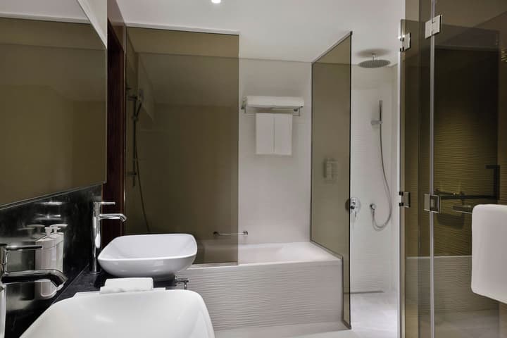 The First Collection Waterfront, Dubai, a Tribute Portfolio Hotel